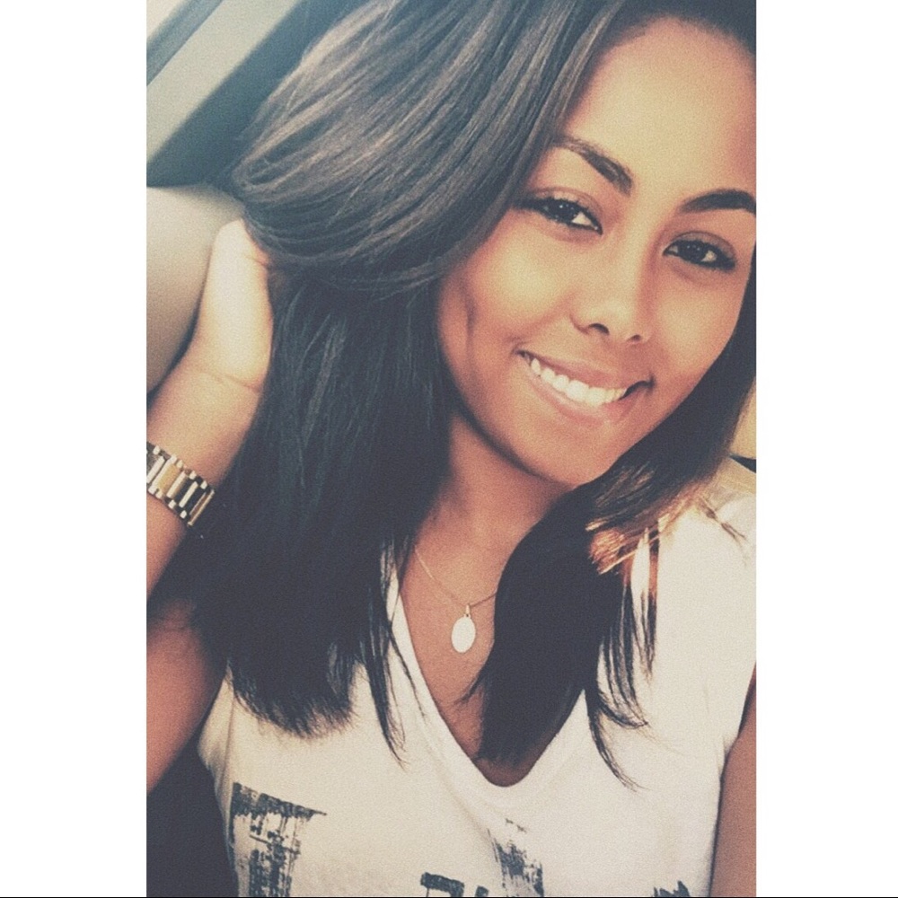 Meet your Posher, Chloe